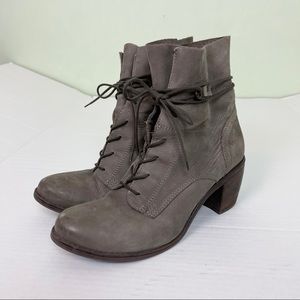 Steve Madden gray heel lace up booties size 9